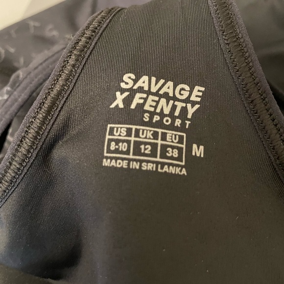 Savage x FENTY Sports Bra Medium Black - Picture 3 of 5